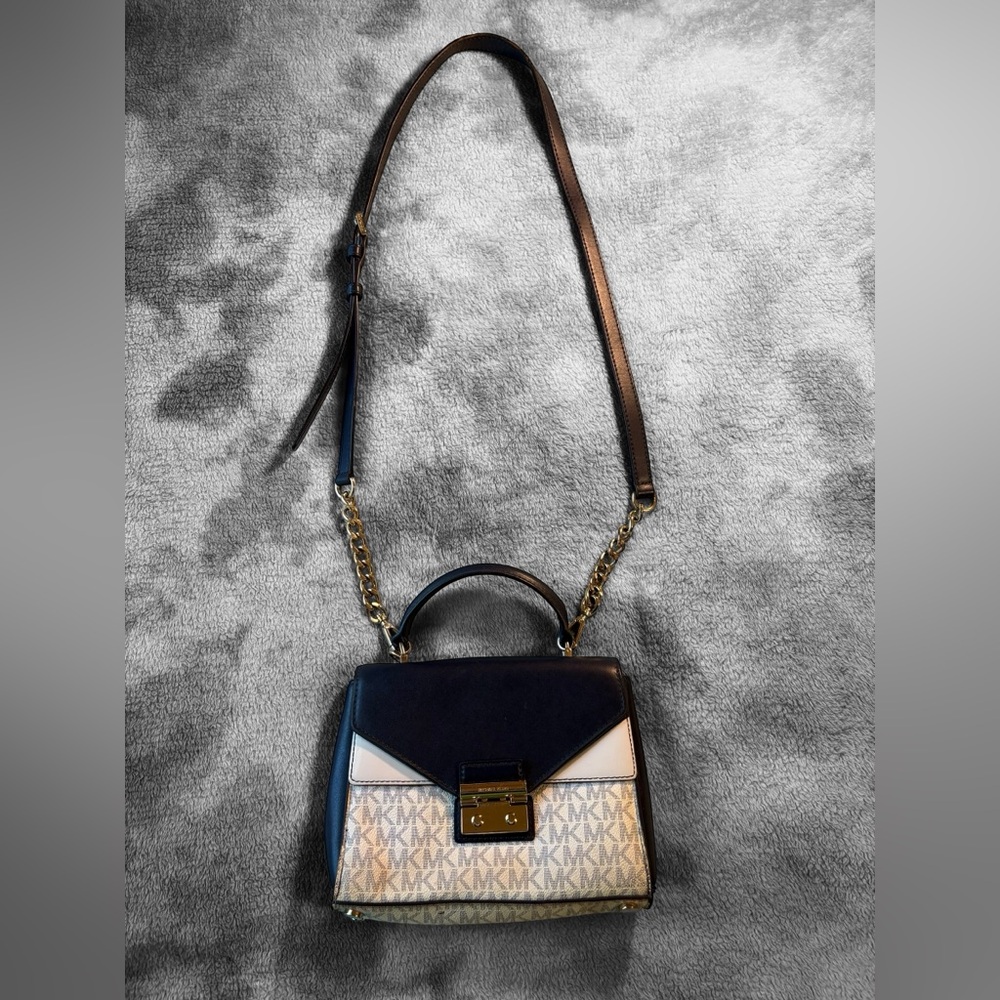 Michael Kors Navy Blue Crossbody Bag with Gold Hardware | MK Logo Design Purse